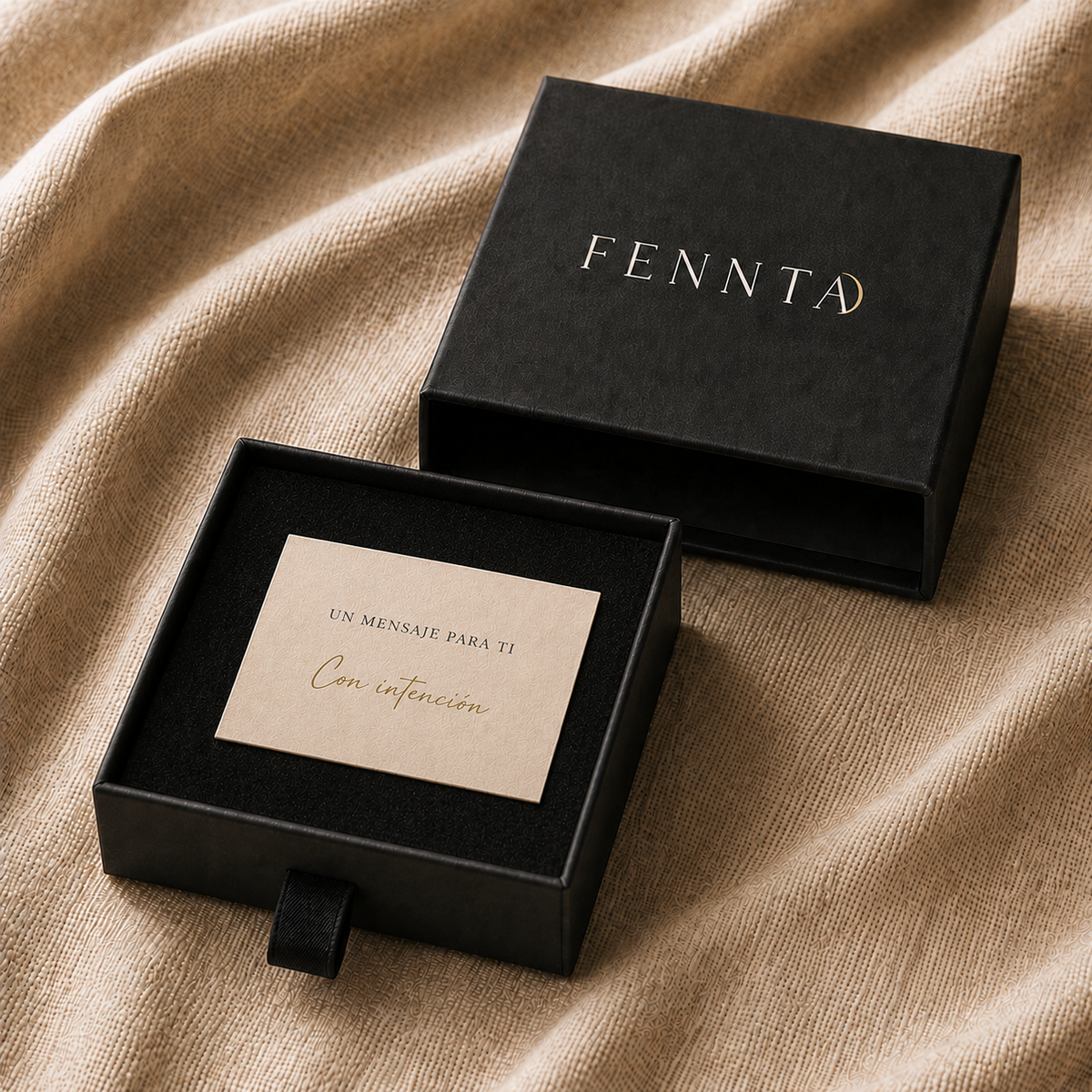 Caja regalo FENNTA con tarjeta personalizada, opcional al pedir el amuleto