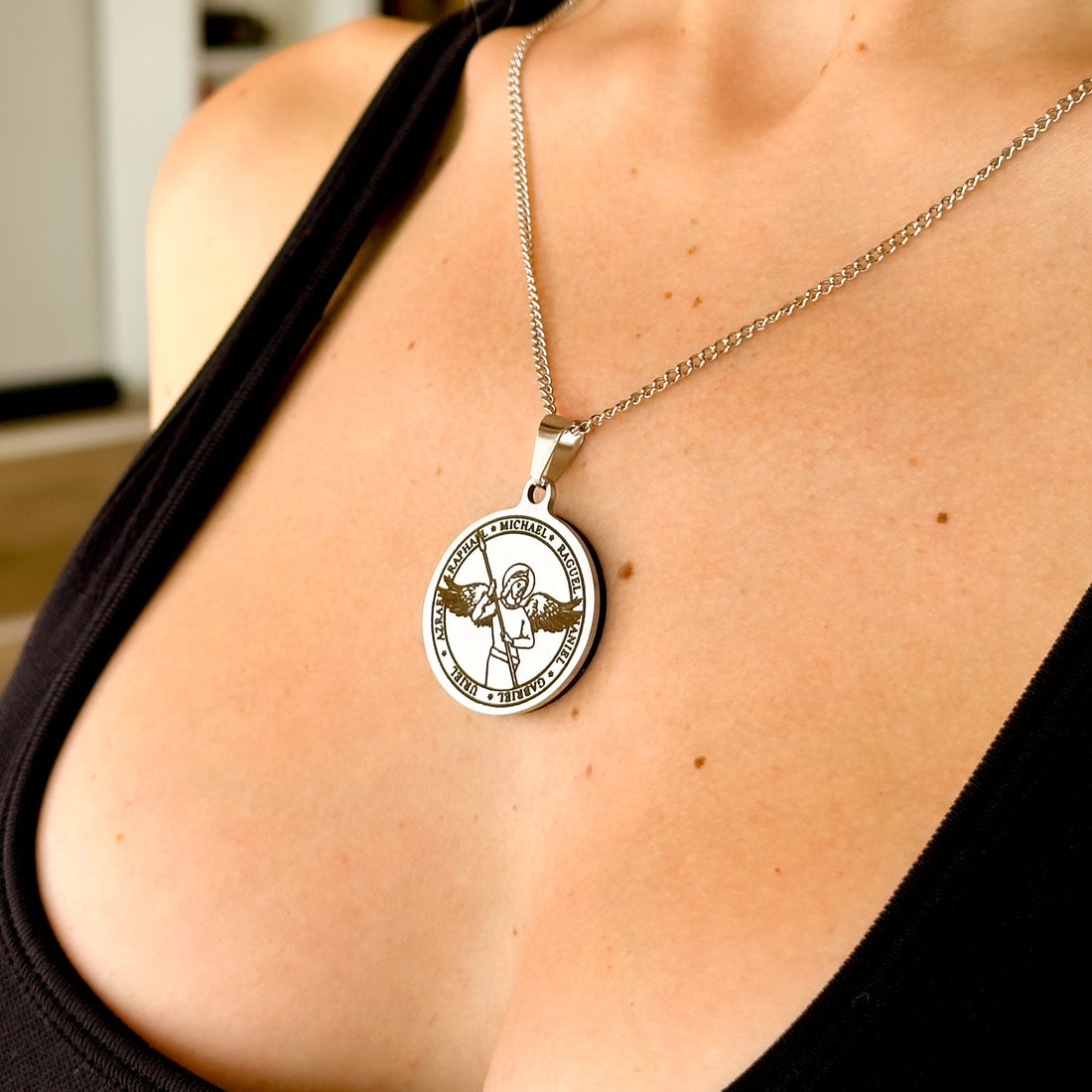 Colgante Arcángel Miguel con Shungita